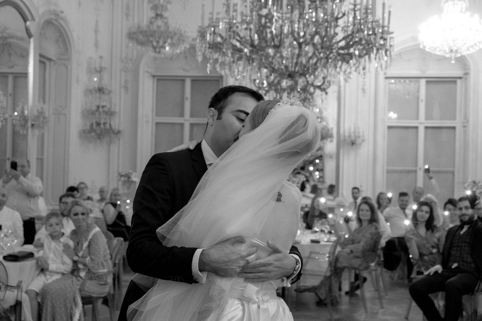 Iranian-Ukrainian international wedding in Budapest, Festetics Palace, photo: Evgeniy Kudryavtsev