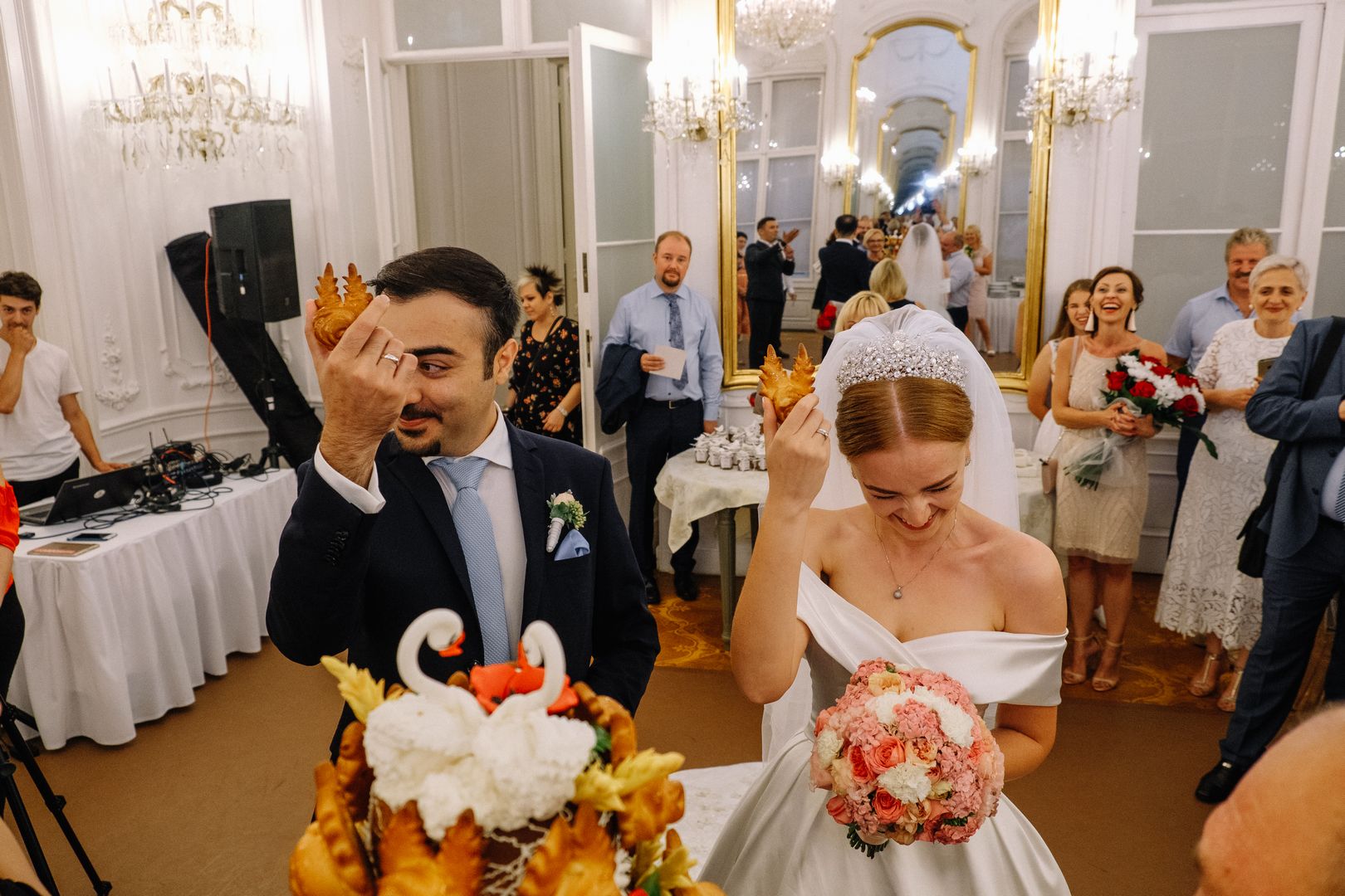 OH destination wedding in Budapest, Festetics Palace, photo: Evgeniy Kudryavtsev