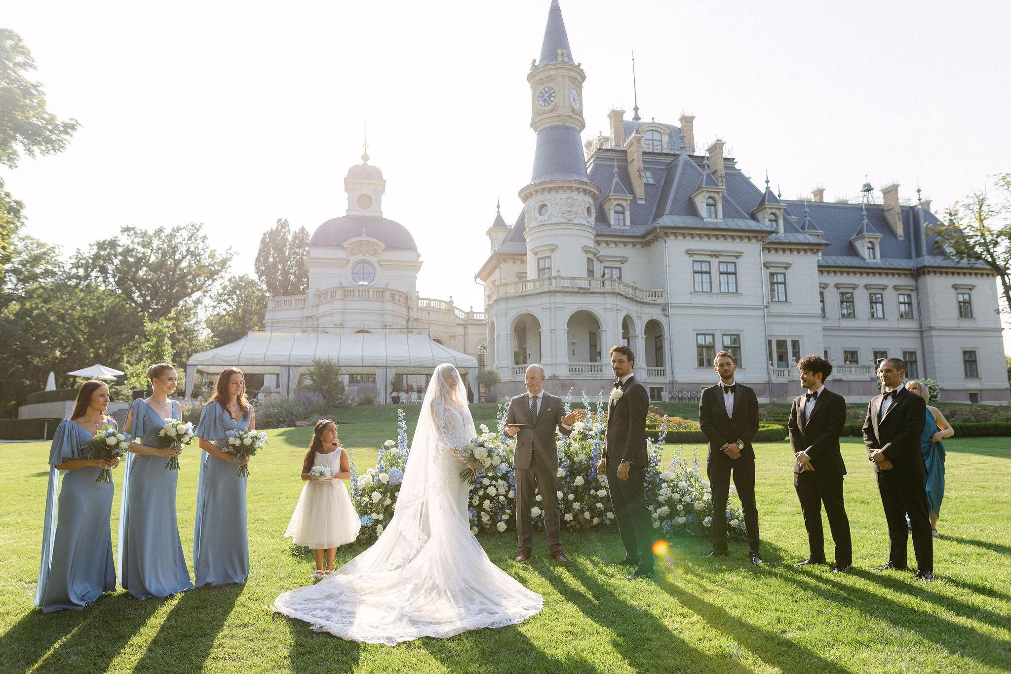 Esküvő a mesés Botaniq Kastélyban